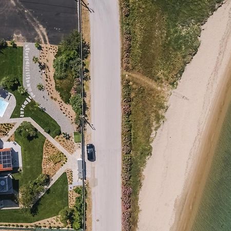Electra Beachfront Suites, Nea Irakleia Exterior photo