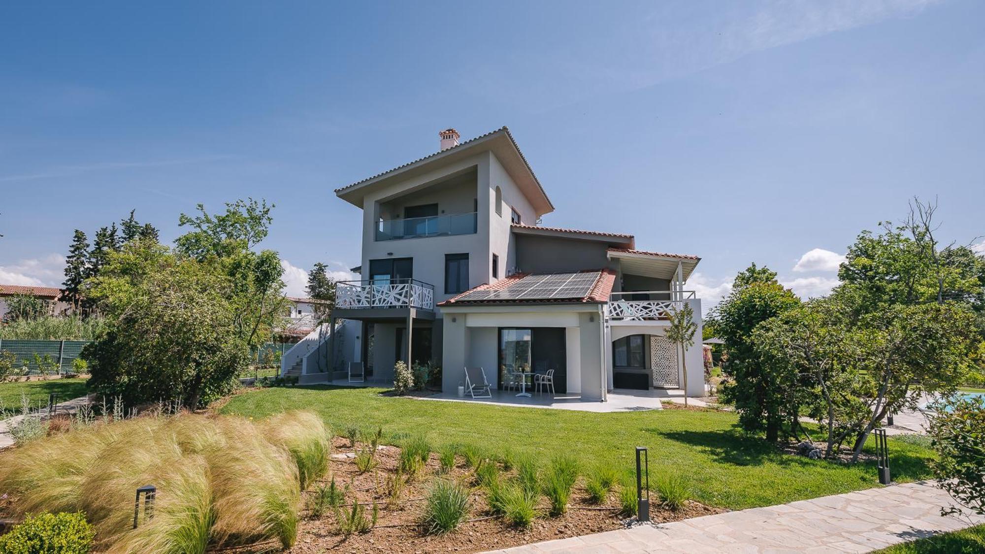 Electra Beachfront Suites, Nea Irakleia Exterior photo